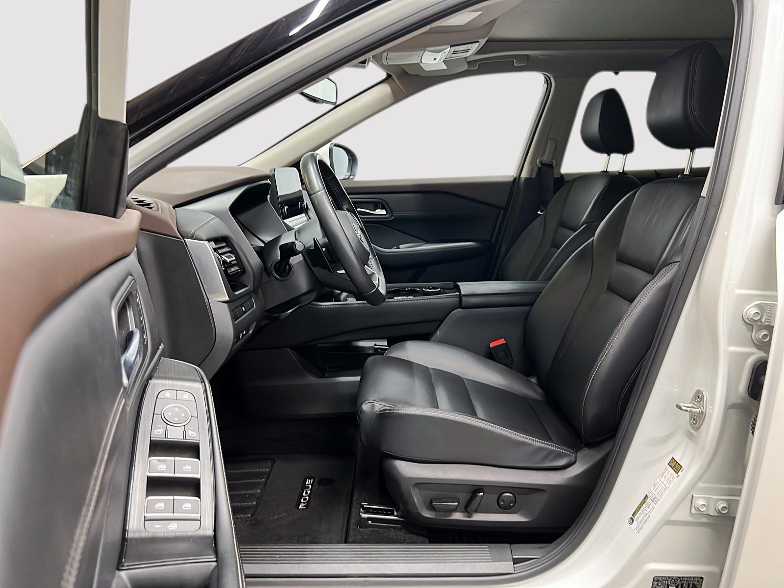 Nissan Rogue SL CUIR TOIT PANO NAV 4RM 2023 — photo 7