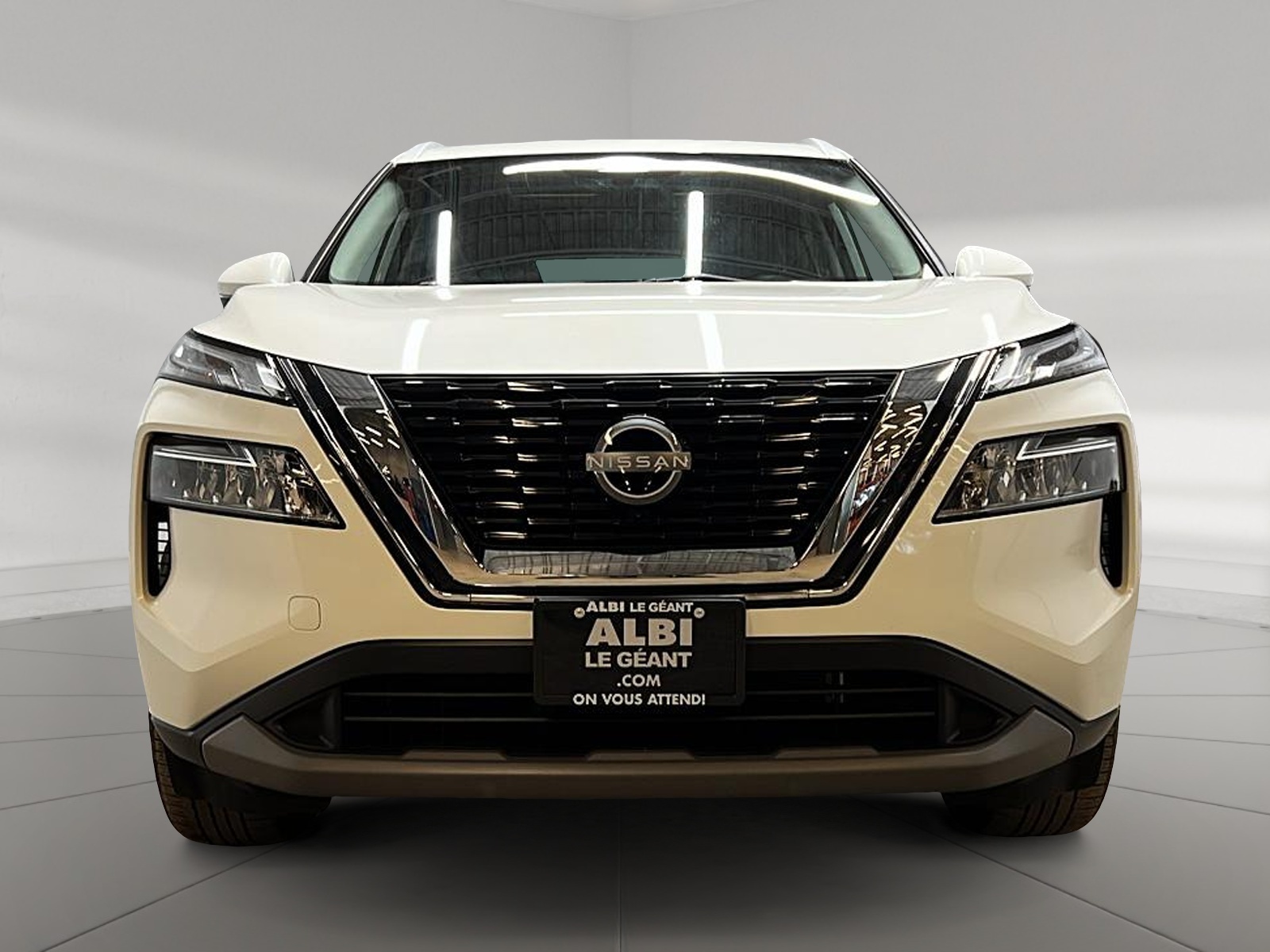 Nissan Rogue SV TOIT PANO 4RM 2023 — photo 2