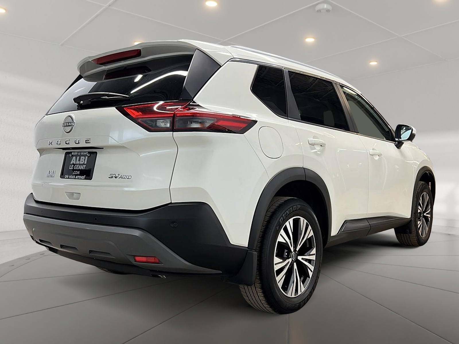 Nissan Rogue SV TOIT PANO 4RM 2023 — photo 4