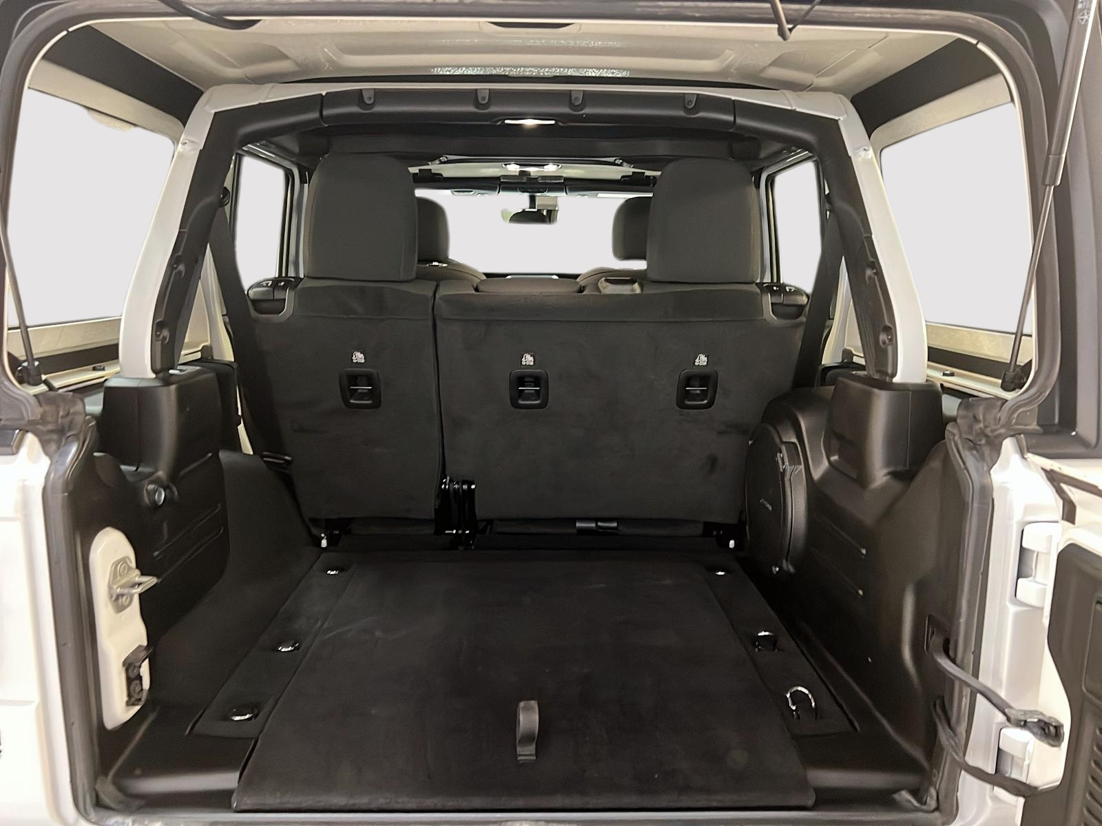 Jeep Wrangler UNLIMITED SPORT ALTITUDE NAV 4X4 2023 - image #12