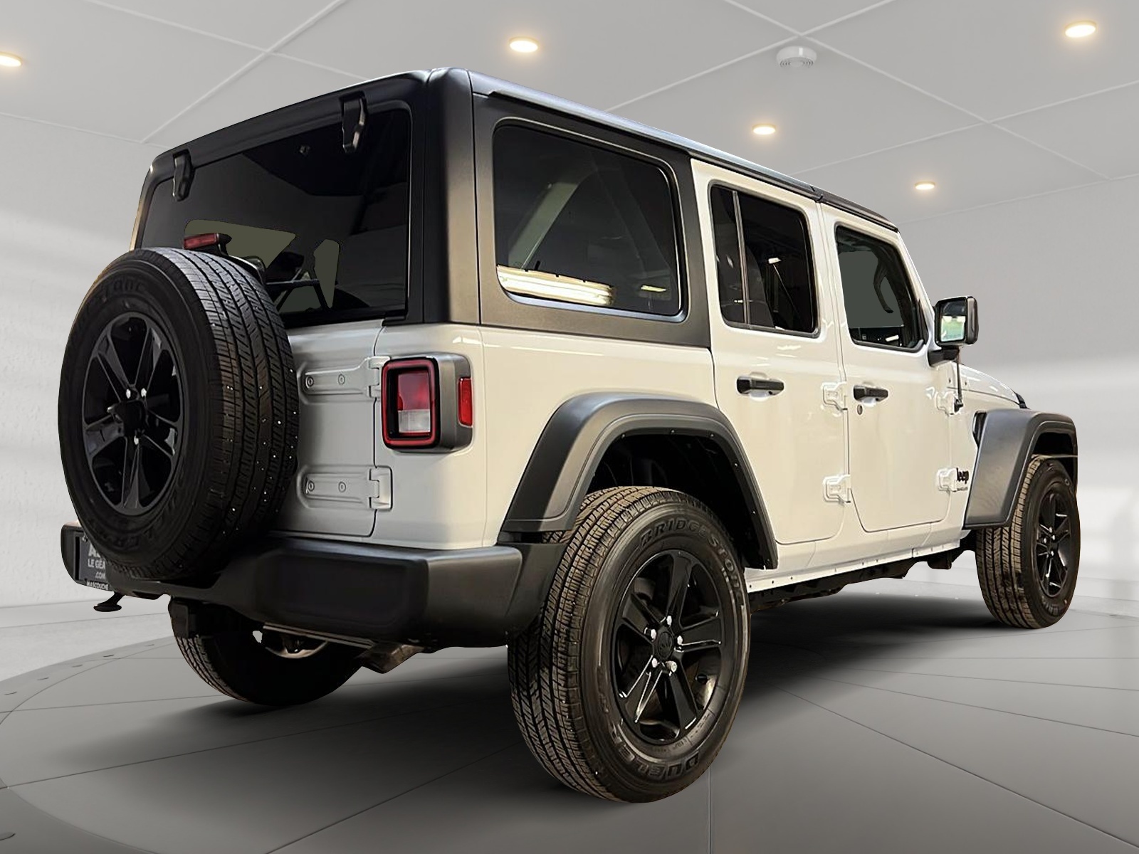 Jeep Wrangler 2023 - Image #4