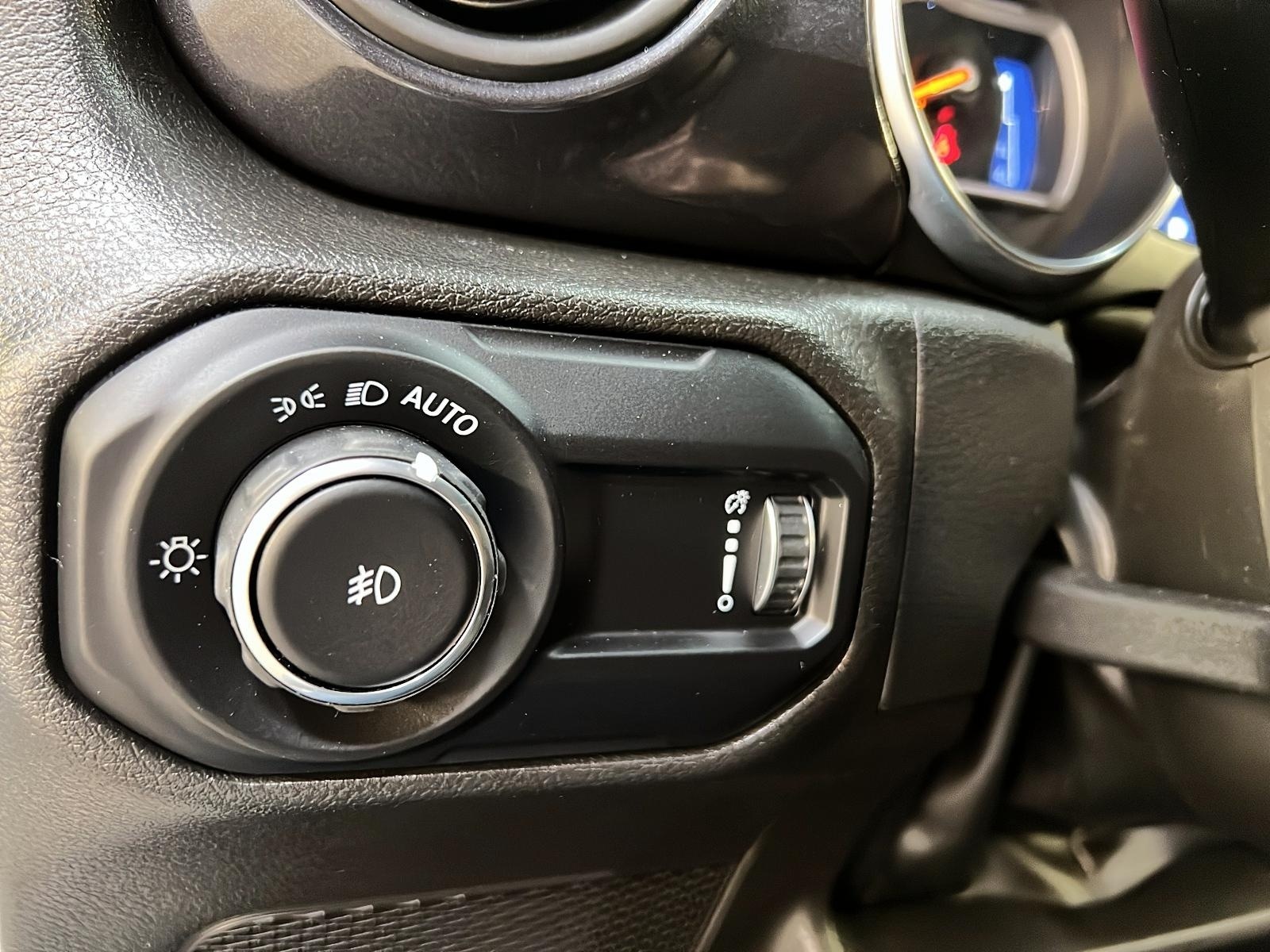 Jeep Wrangler UNLIMITED SPORT ALTITUDE NAV 4X4 2023 - image #20