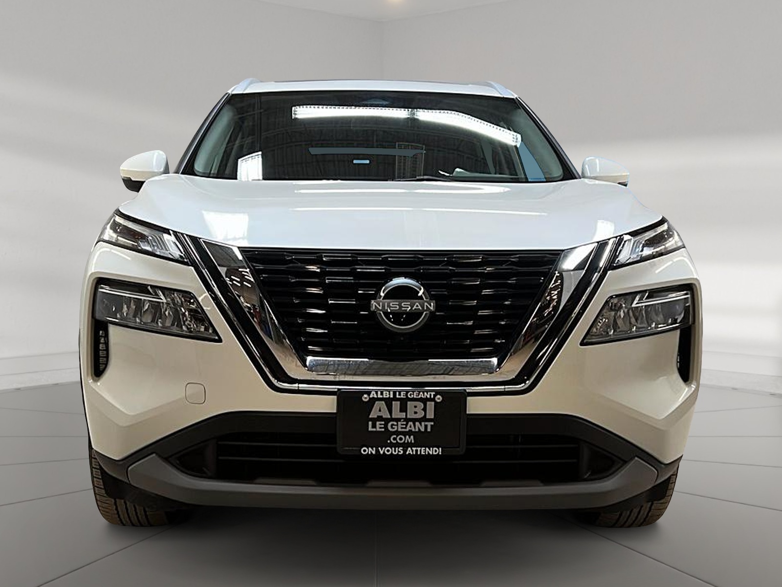Nissan Rogue SV TOIT PANO 4RM 2023 — photo 2