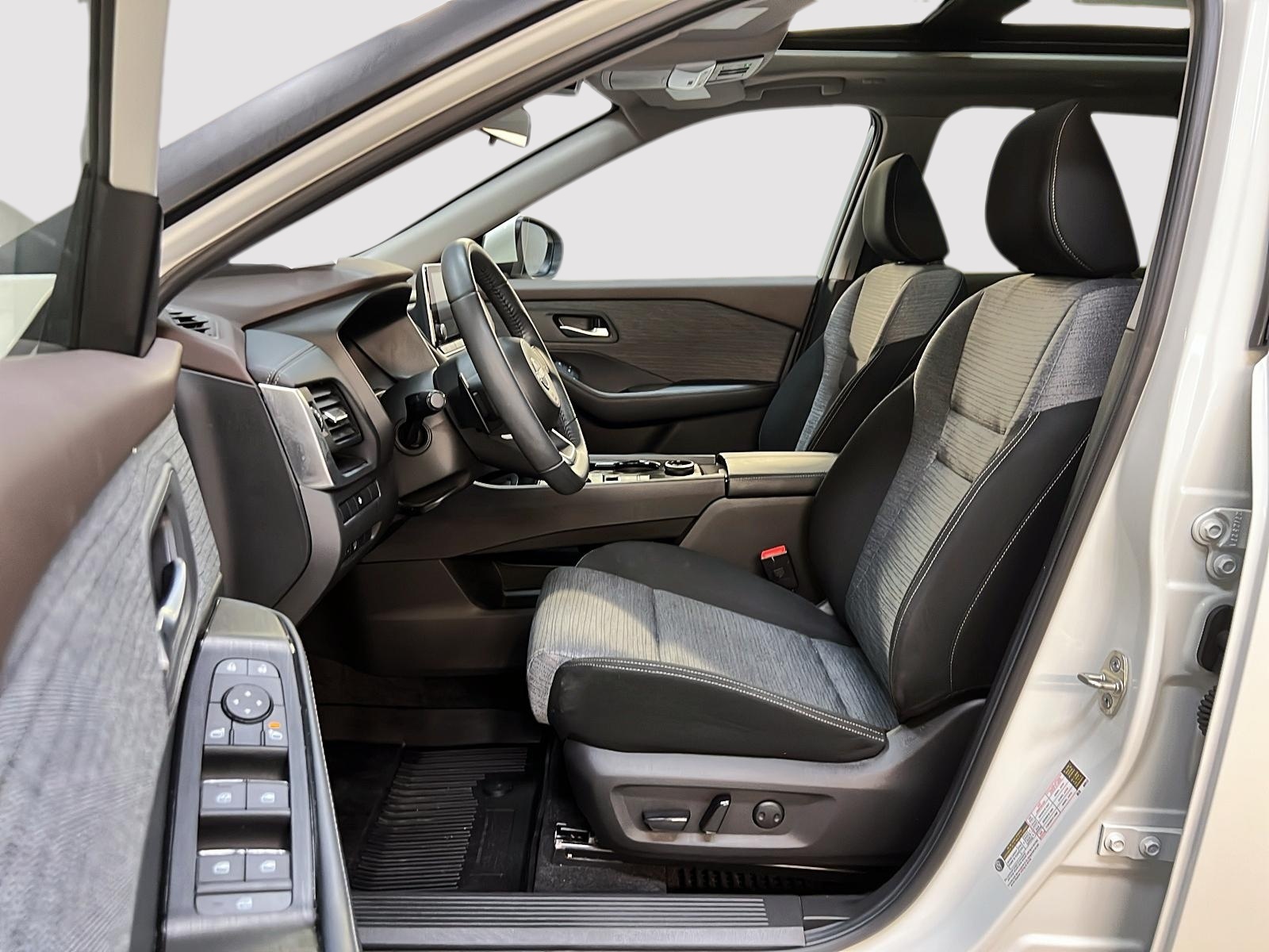 Nissan Rogue SV TOIT PANO 4RM 2023 — photo 7