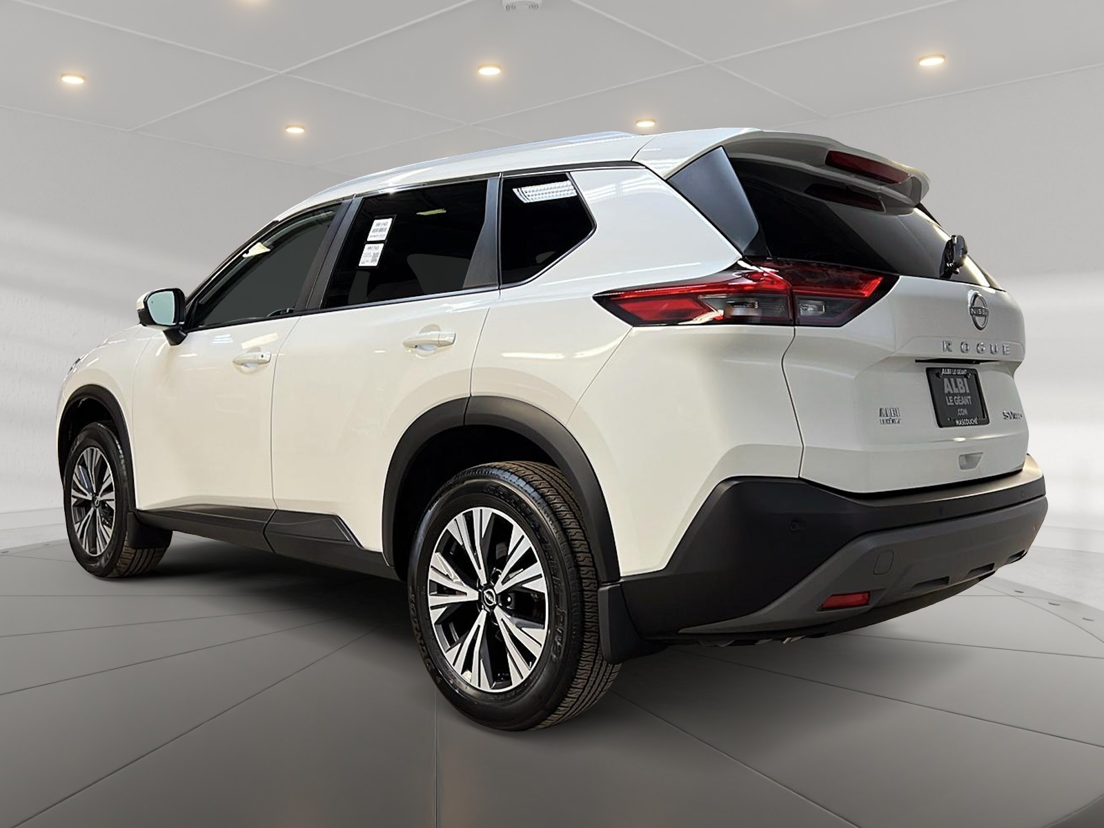 Nissan Rogue SV TOIT PANO 4RM 2023 — photo 6