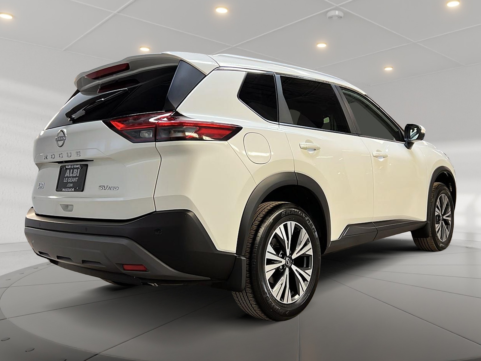 Nissan Rogue SV TOIT PANO 4RM 2023 — photo 4
