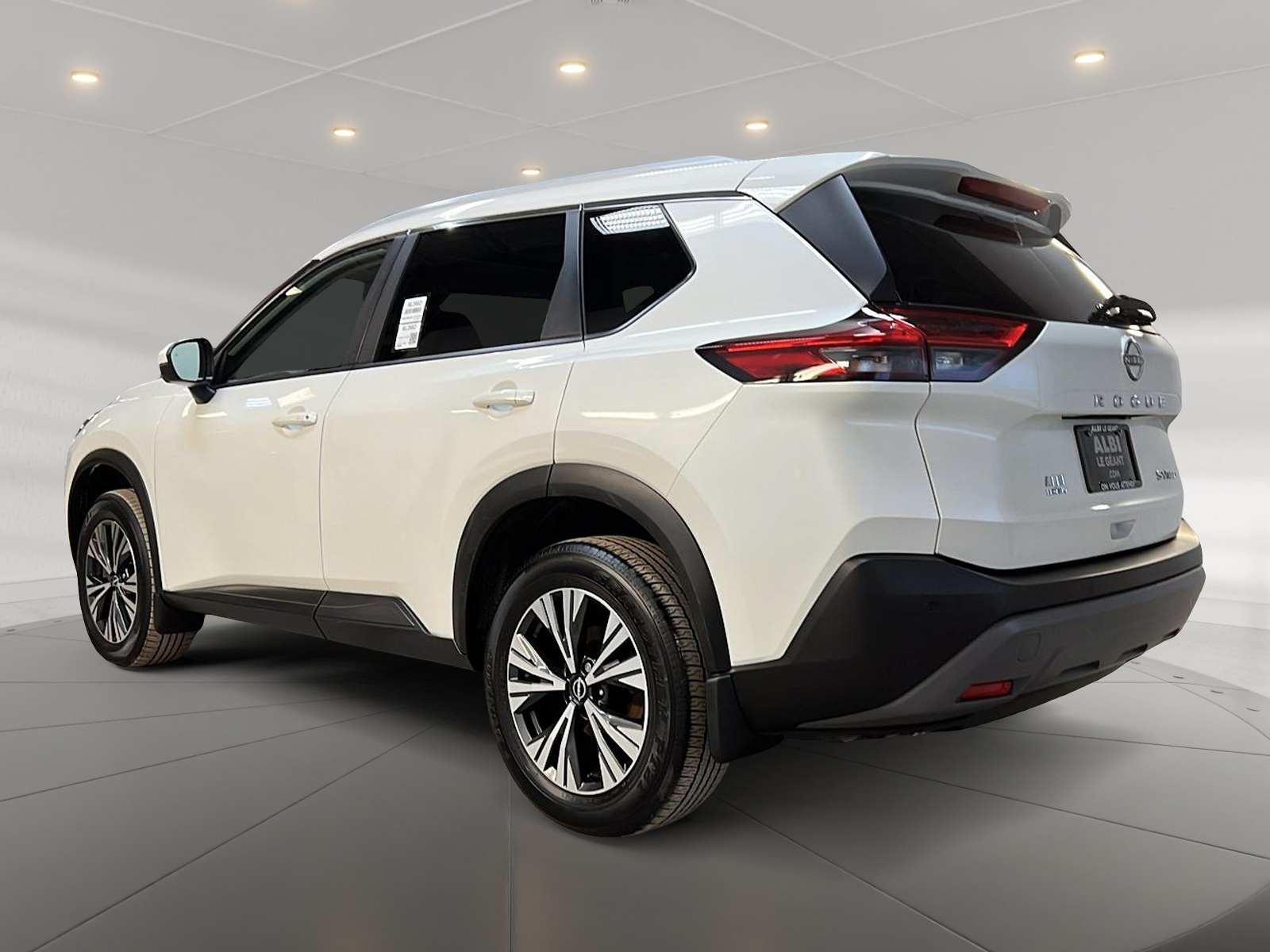 Nissan Rogue SV TOIT PANO 4RM 2023 — photo 6