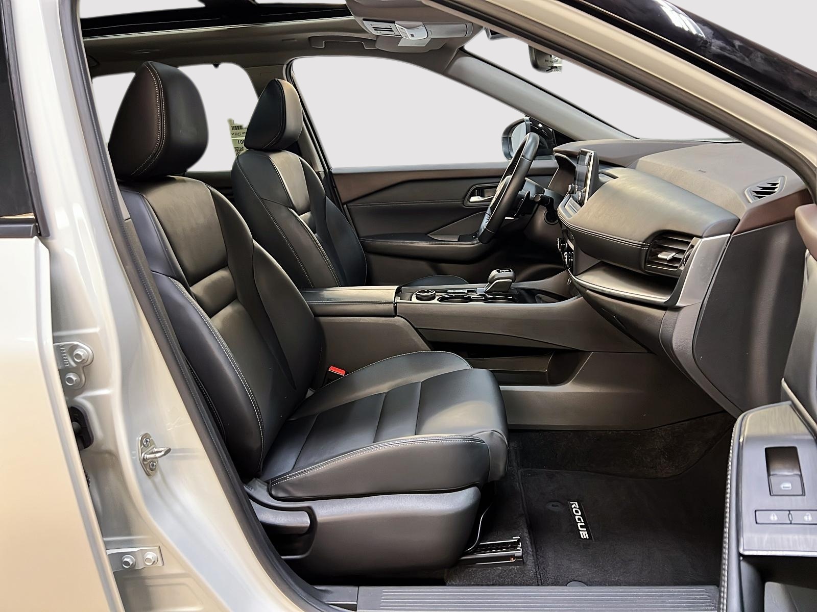 Nissan Rogue SV MIDNIGHT CUIR TOIT PANO 4RM 2023 — photo 8