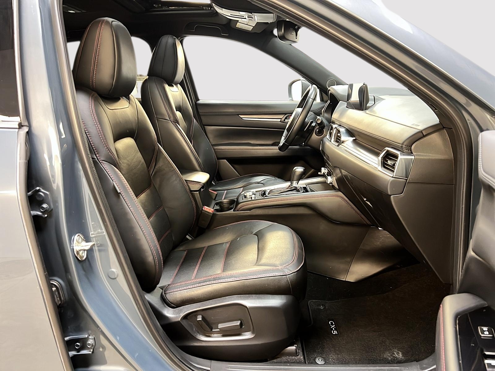 Mazda CX-5 GT SPORT DESIGN 2.5T CUIR TOIT NAV 4RM 2023 - image #8