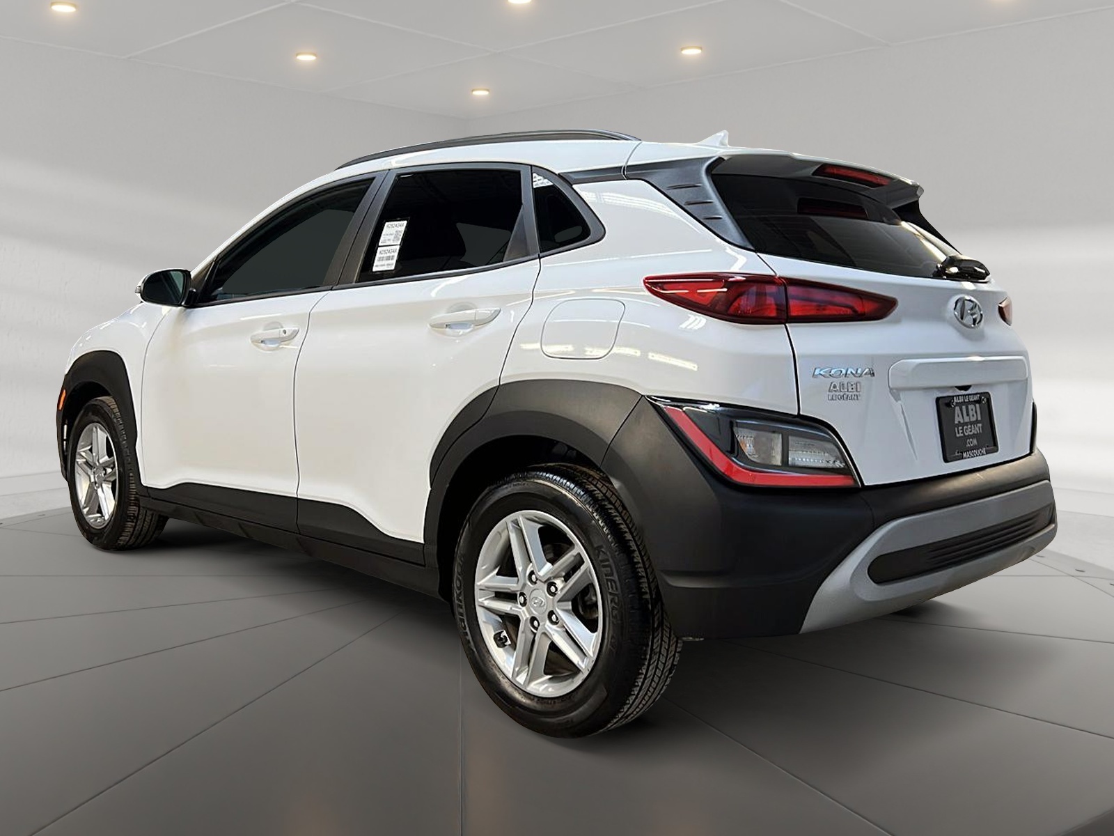 Hyundai Kona ESSENTIEL 2023 - image #6