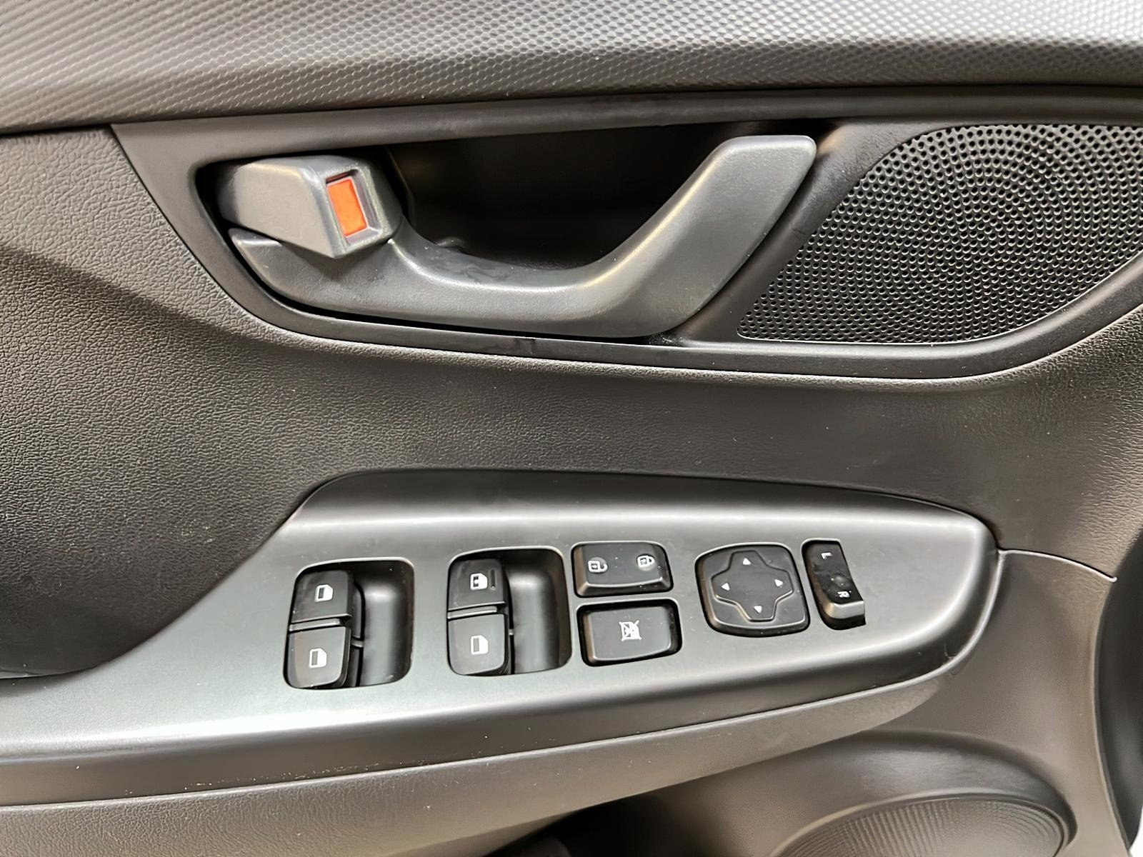 Hyundai Kona 2023 - Image #20