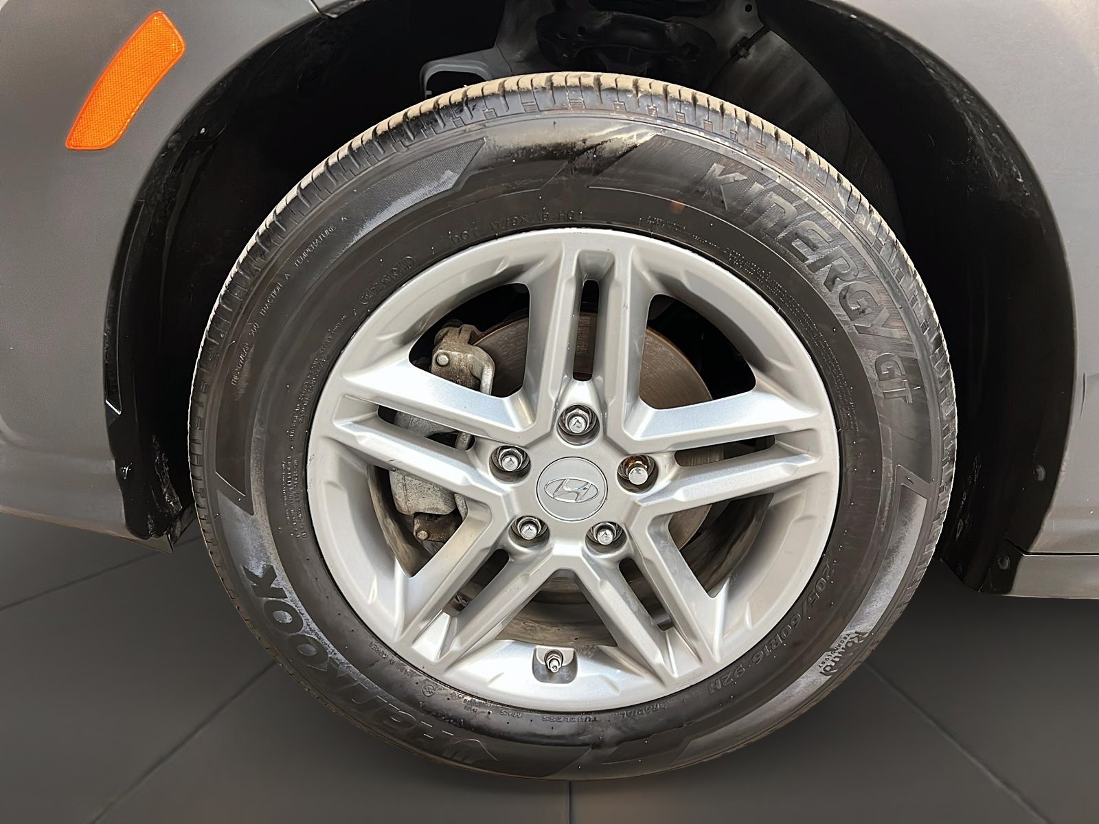 Hyundai Kona ESSENTIEL 2023 - image #23