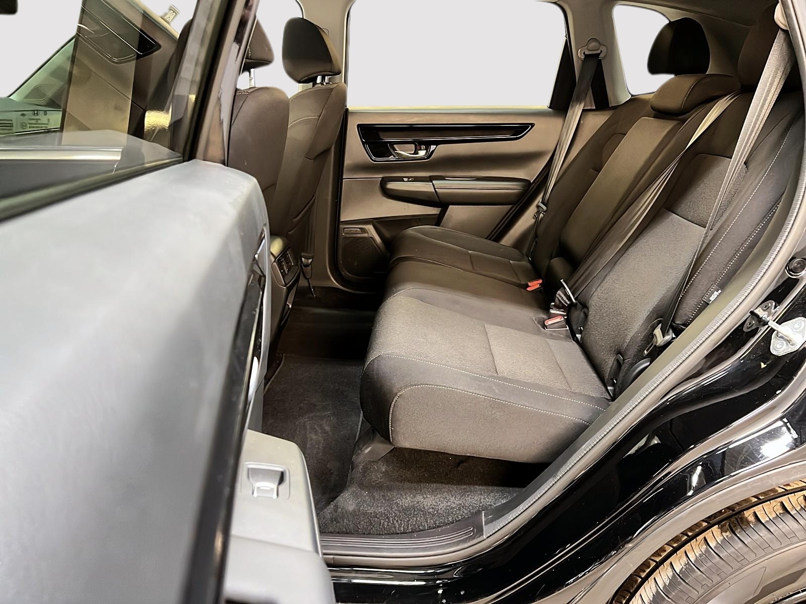 Honda CR-V SPORT-B TOIT 4RM 2023 - image #9