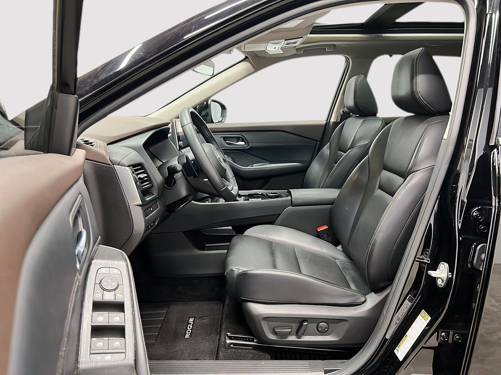 Nissan Rogue SV MIDNIGHT CUIR TOIT PANO 4RM 2023 — photo 7