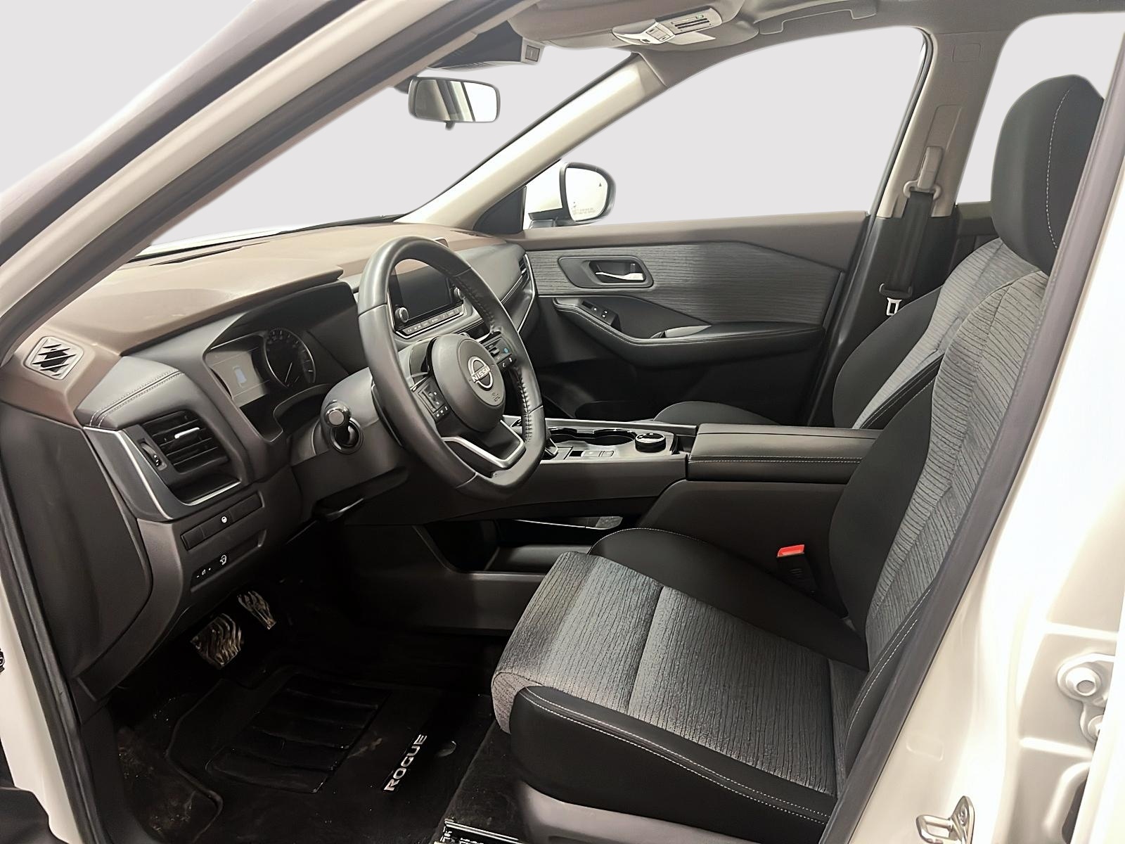 Nissan Rogue SV TOIT PANO 4RM 2023 — photo 7