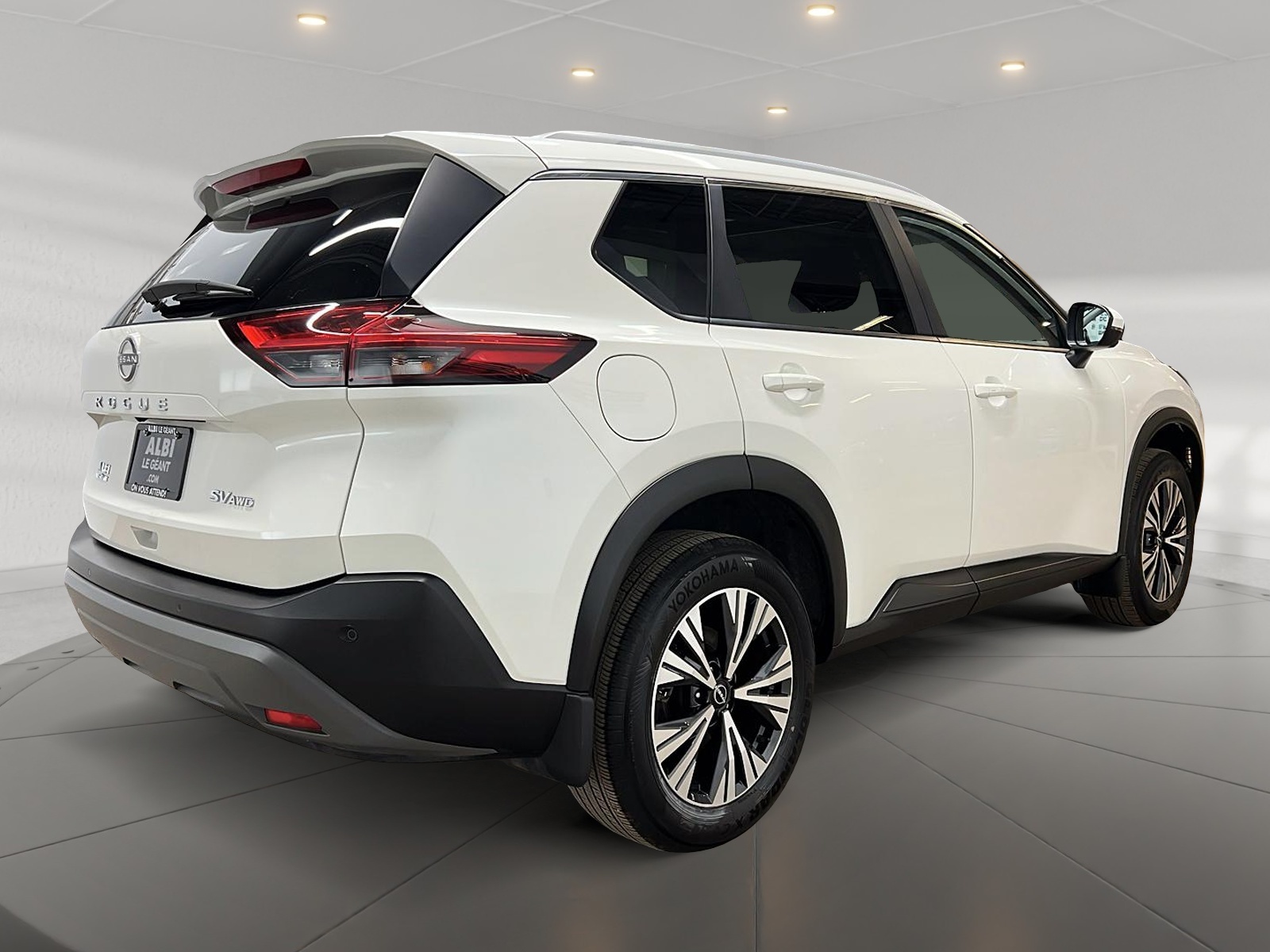 Nissan Rogue SV TOIT PANO 4RM 2023 — photo 4