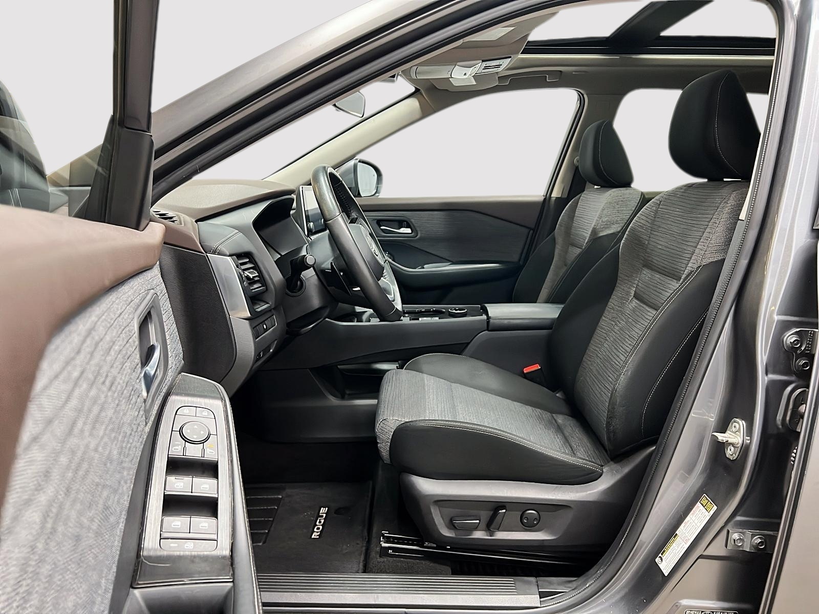 Nissan Rogue SV TOIT PANO 4RM 2023 — photo 7