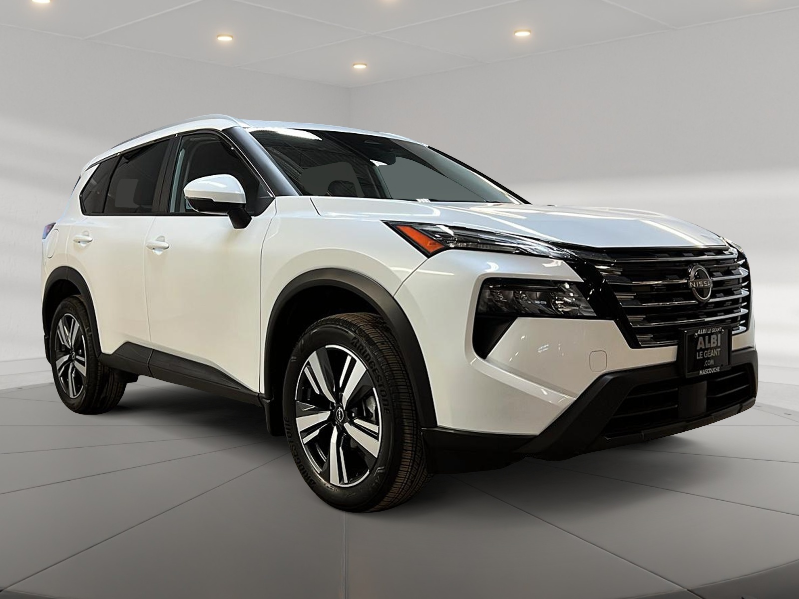 Nissan Rogue SV PREMIUM CUIR TOIT PANO 4RM 2025 — photo 3