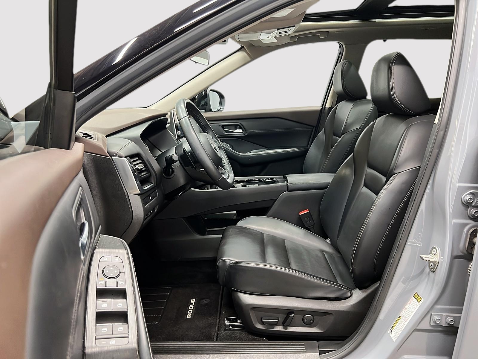 Nissan Rogue SV MIDNIGHT CUIR TOIT PANO 4RM 2023 — photo 7