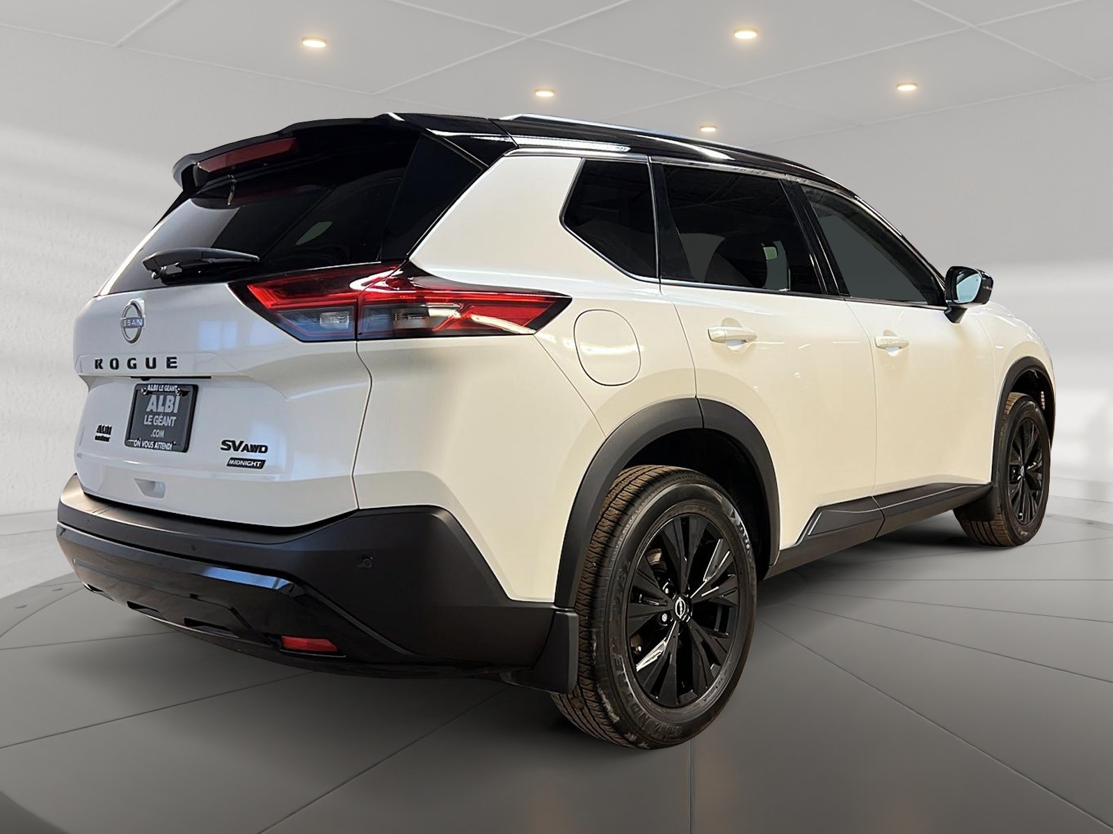Nissan Rogue SV MIDNIGHT CUIR TOIT PANO 4RM 2023 — photo 4