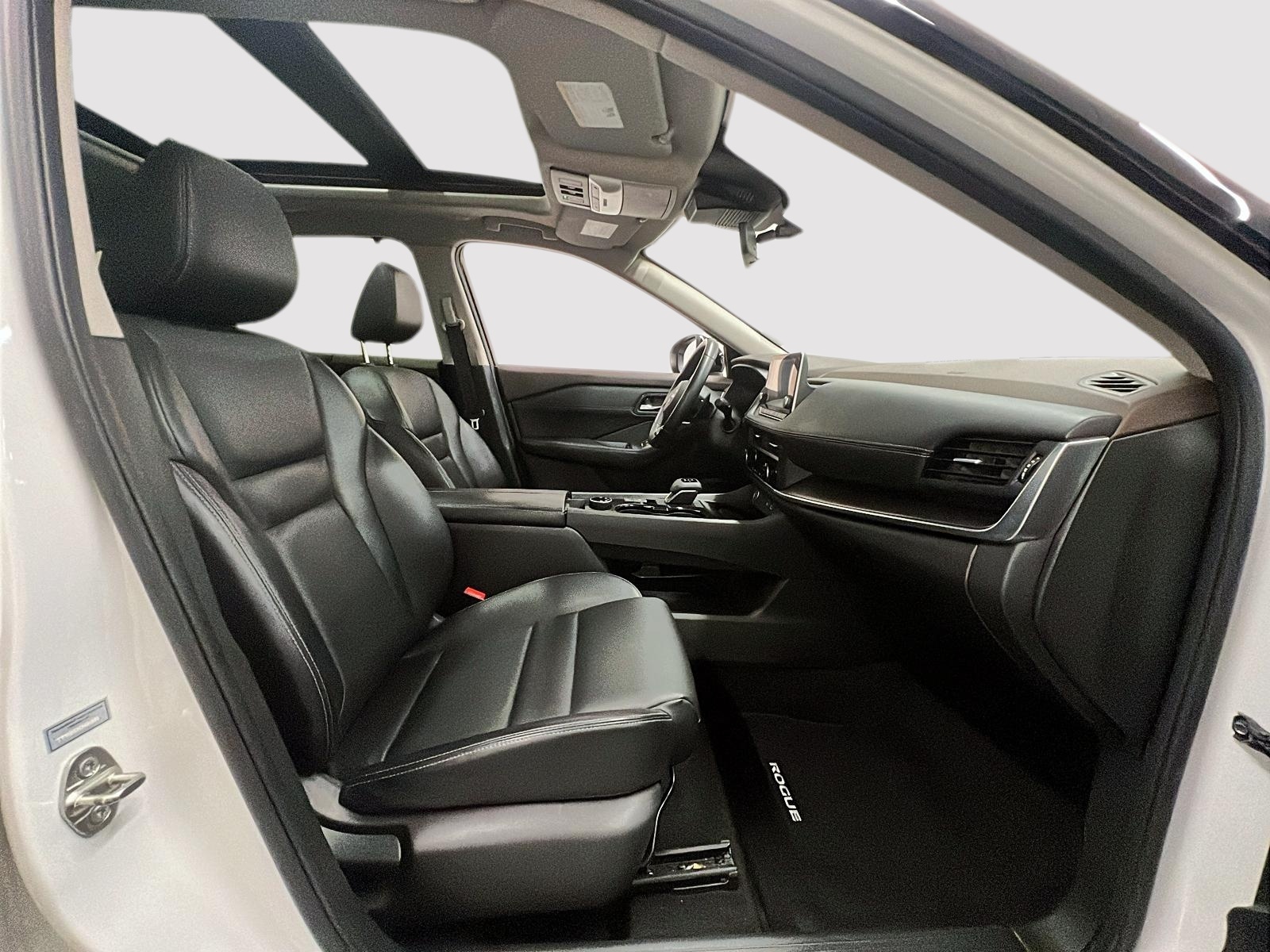 Nissan Rogue SV MIDNIGHT CUIR TOIT PANO 4RM 2023 — photo 8