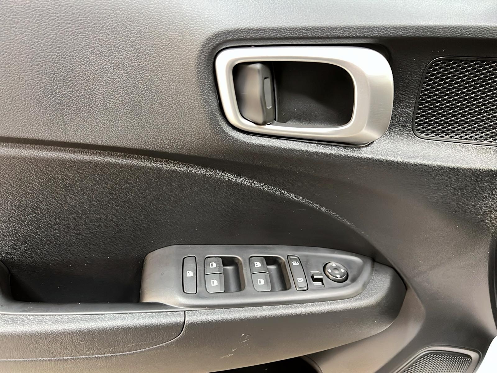 Hyundai Venue PREFERRED 2025 - image #21