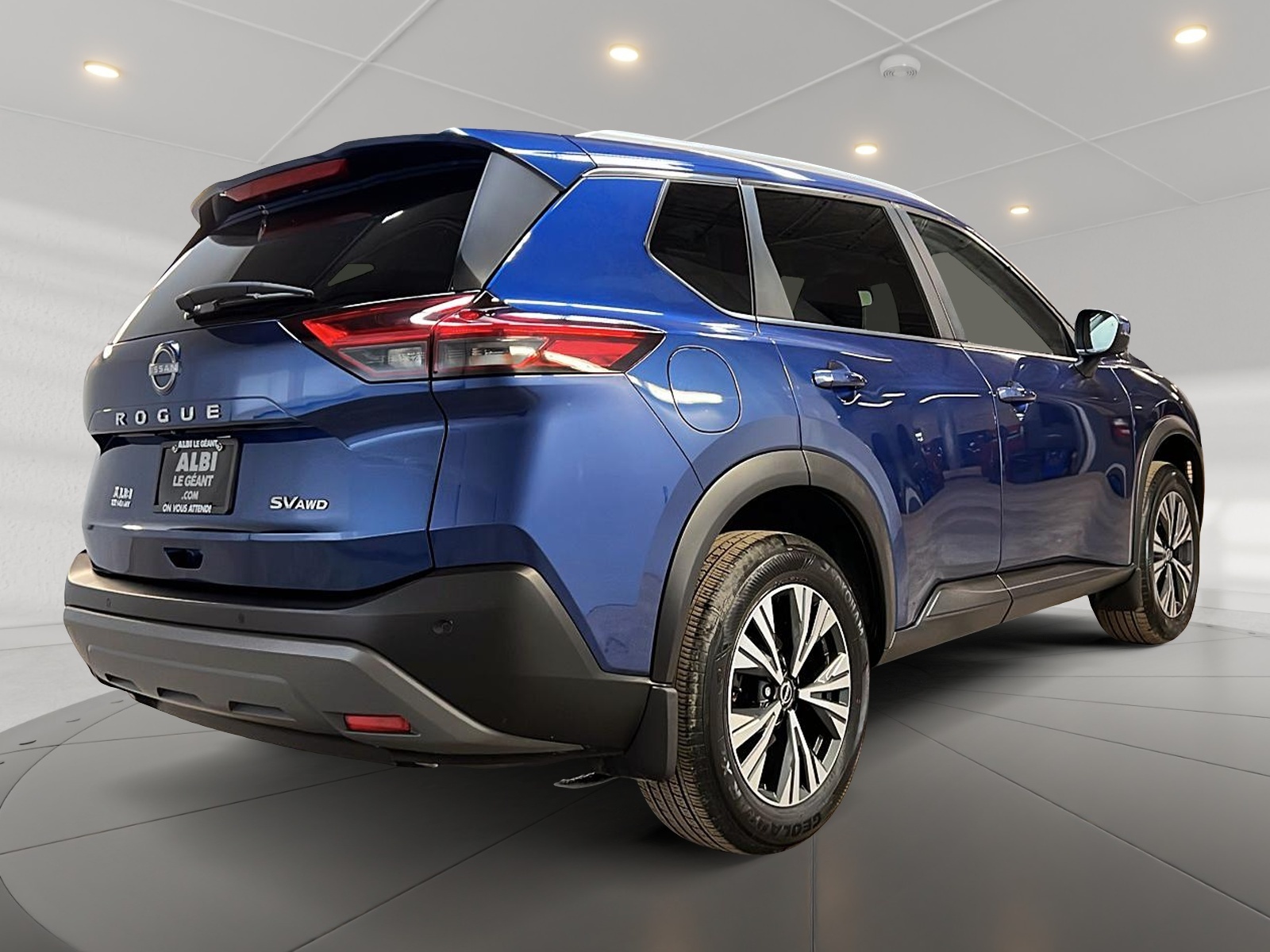 Nissan Rogue SV TOIT PANO 4RM 2023 — photo 4