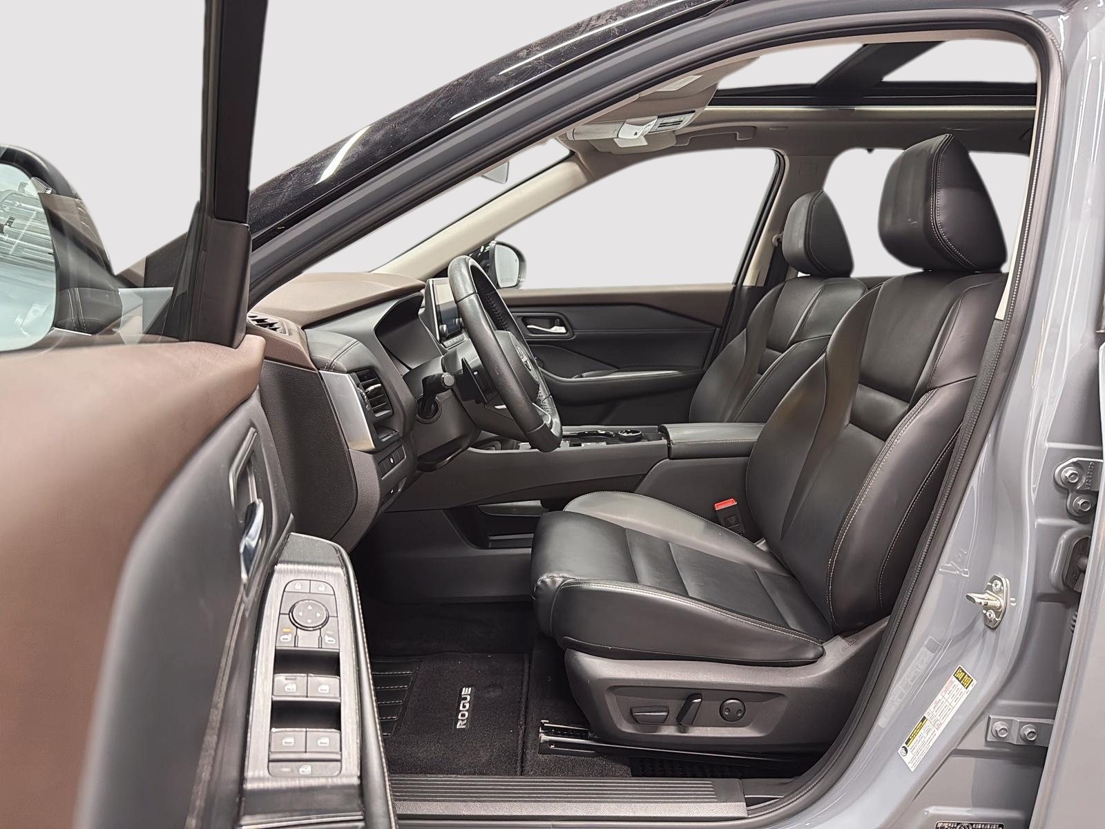 Nissan Rogue SV MIDNIGHT CUIR TOIT PANO 4RM 2023 — photo 7