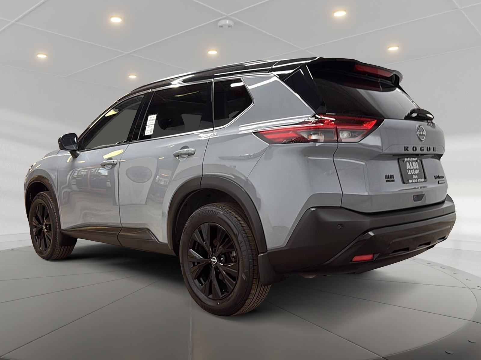 Nissan Rogue SV MIDNIGHT CUIR TOIT PANO 4RM 2023 — photo 6