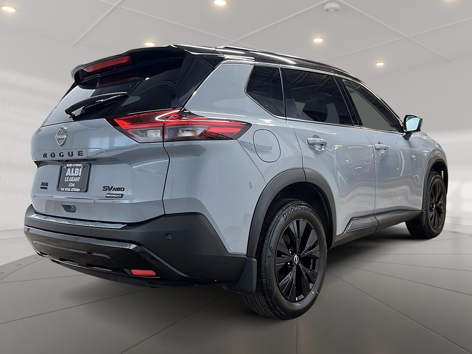 Nissan Rogue SV MIDNIGHT CUIR TOIT PANO 4RM 2023 — photo 4