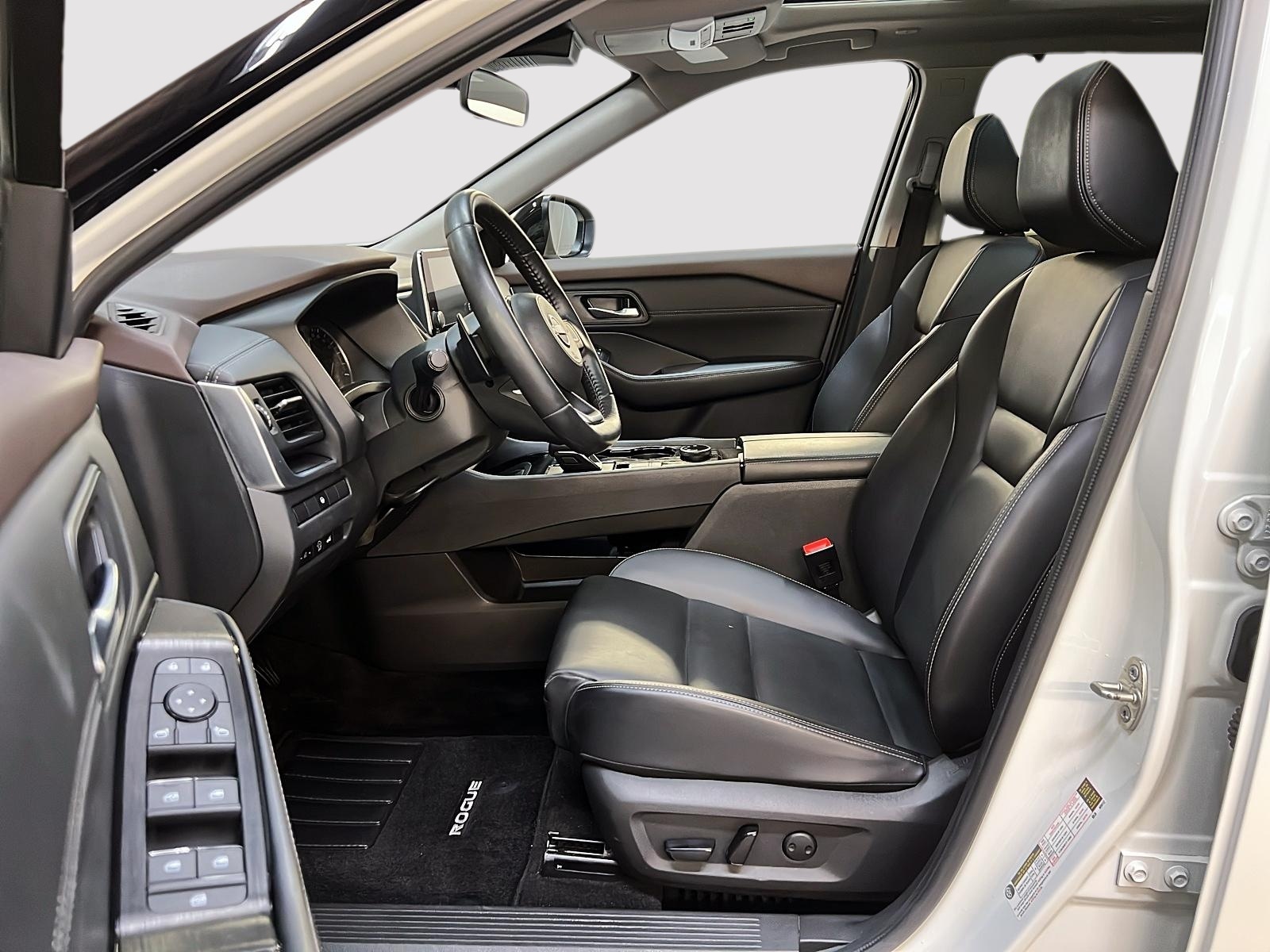 Nissan Rogue SV MIDNIGHT CUIR TOIT PANO 4RM 2023 — photo 7