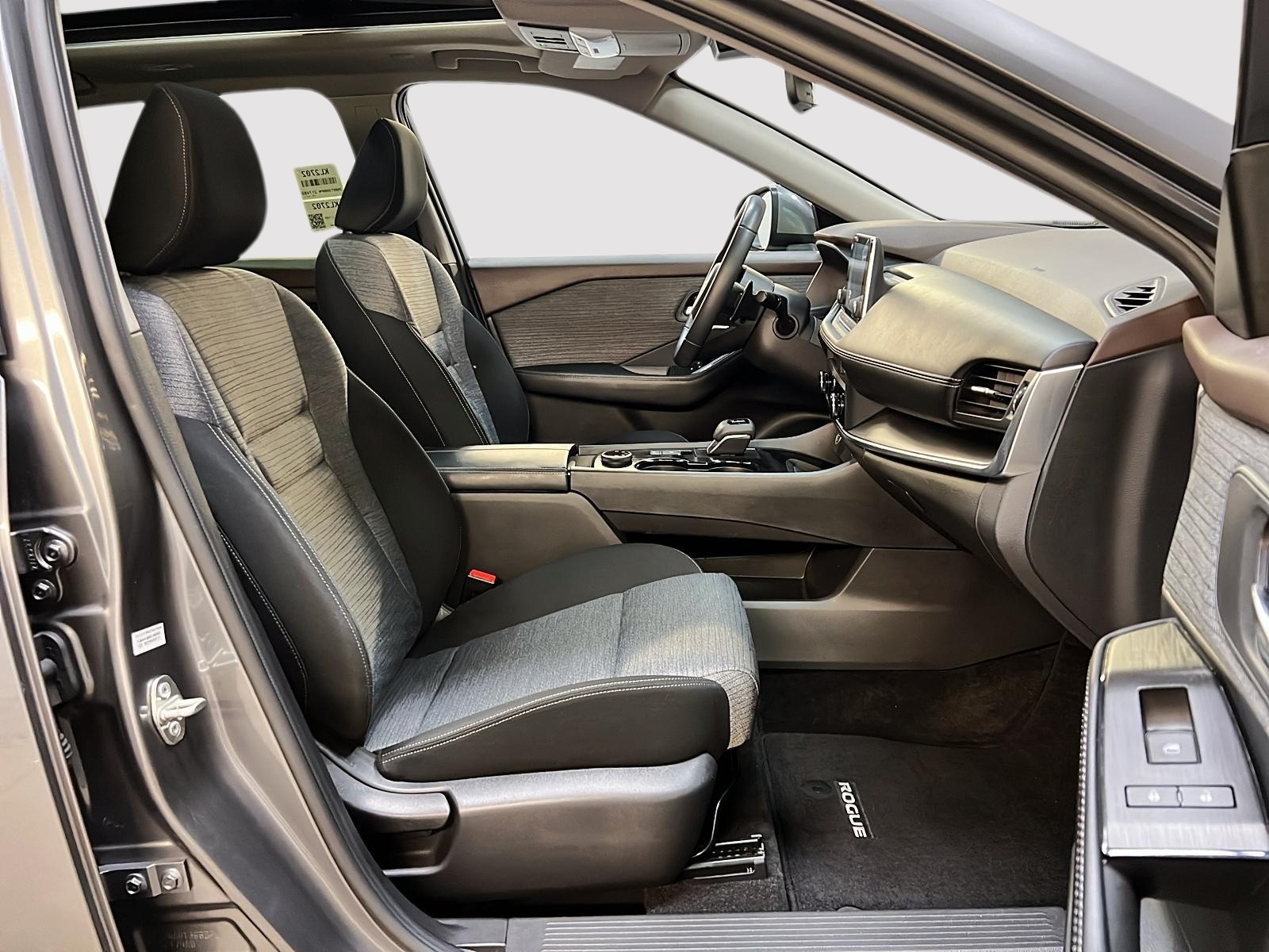 Nissan Rogue SV TOIT PANO 4RM 2023 — photo 8