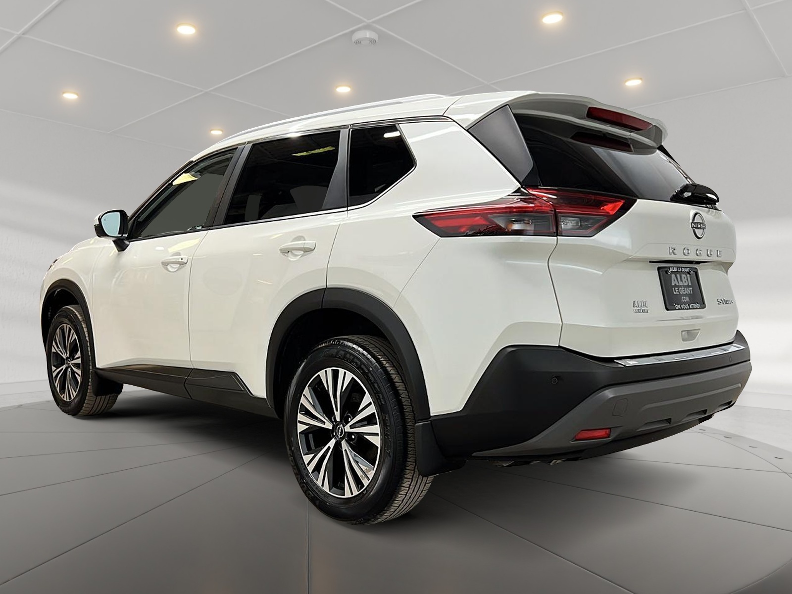 Nissan Rogue SV TOIT PANO 4RM 2023 — photo 6