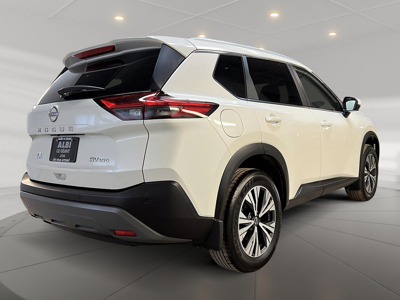 Nissan Rogue SV TOIT PANO 4RM 2023 — photo 4