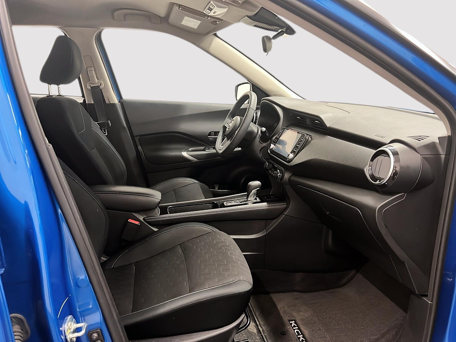 Nissan Kicks SV 2024 — photo 8