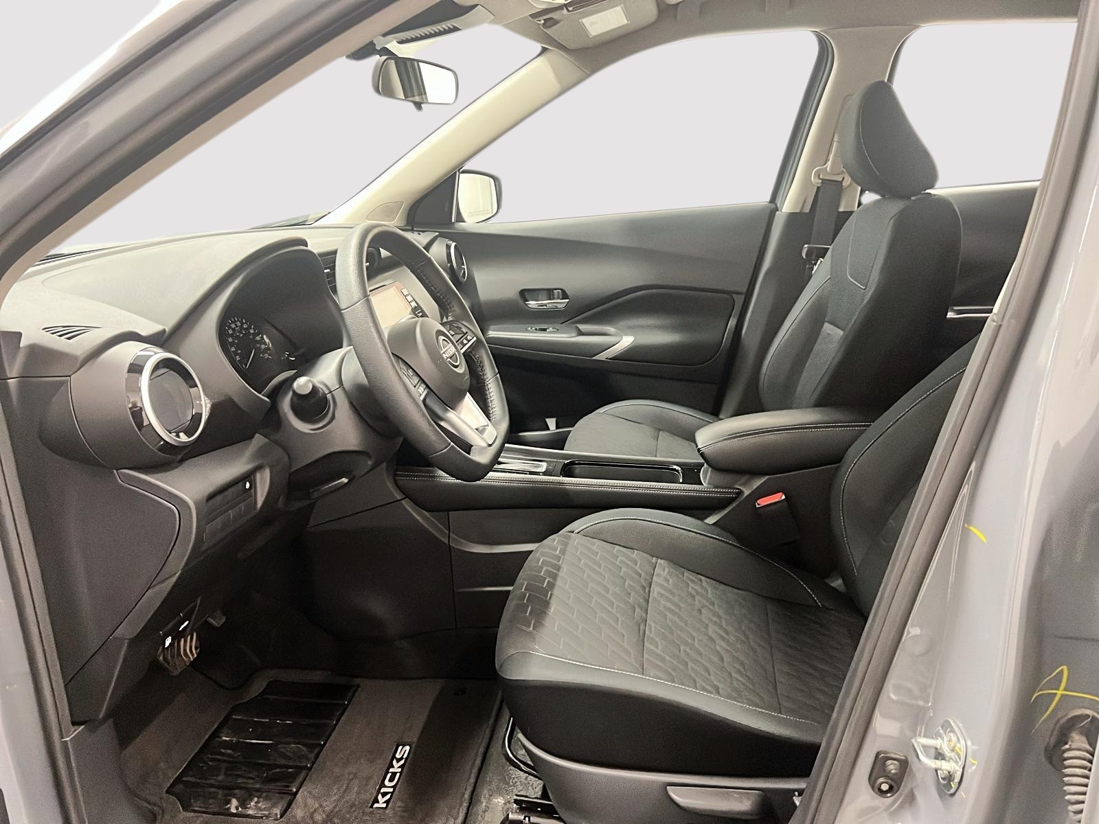 Nissan Kicks SV 2024 — photo 6