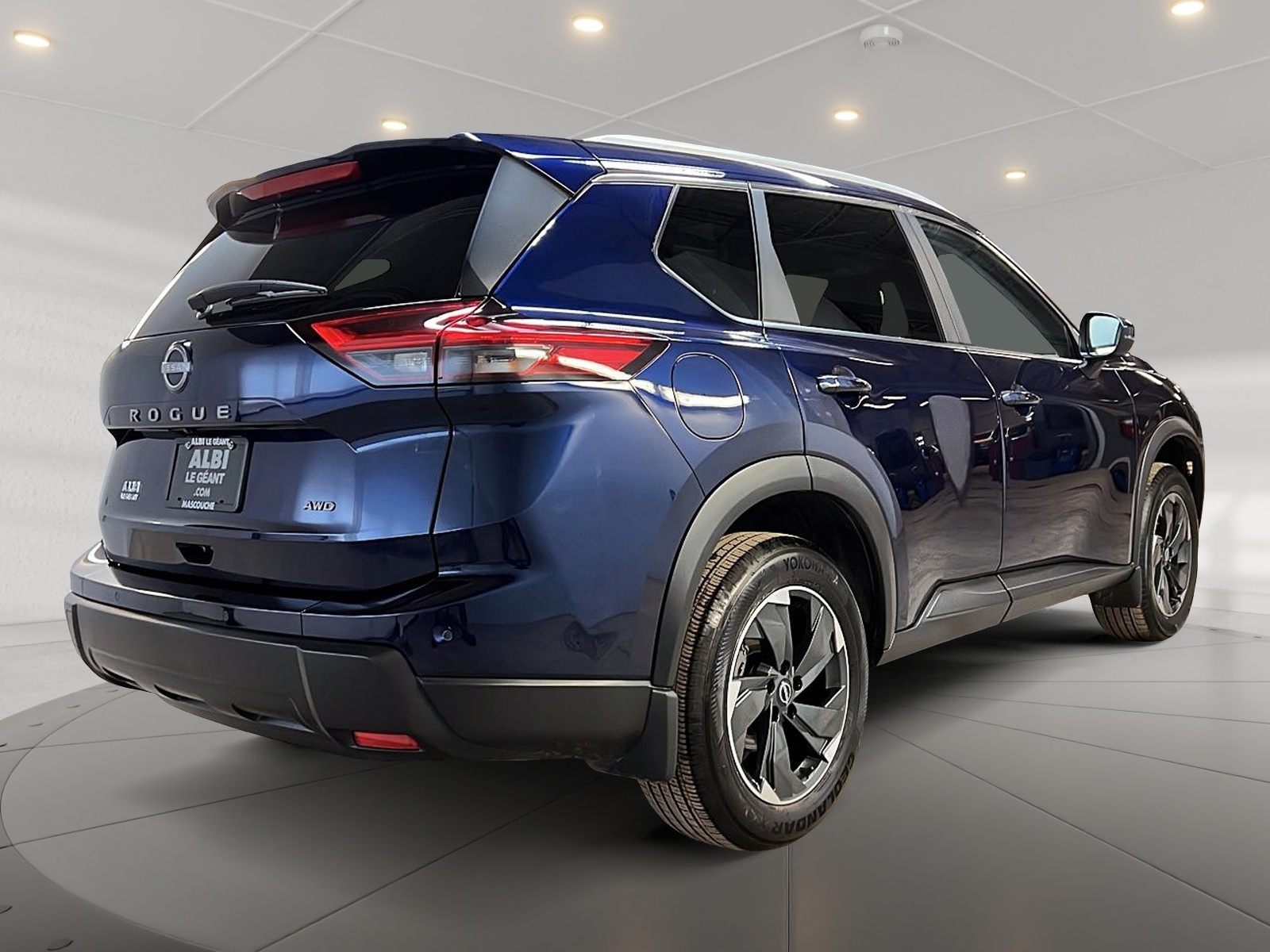 Nissan Rogue SV TOIT PANO 4RM 2025 — photo 4