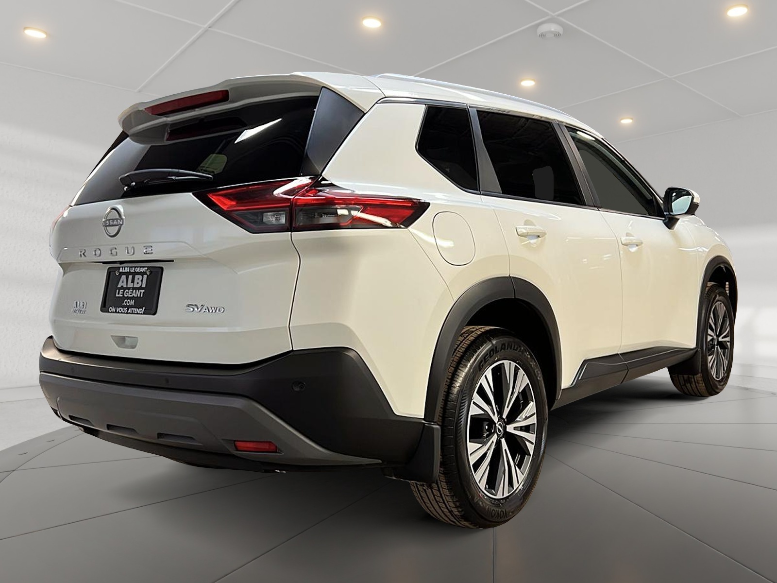 Nissan Rogue SV TOIT PANO 4RM 2023 — photo 4