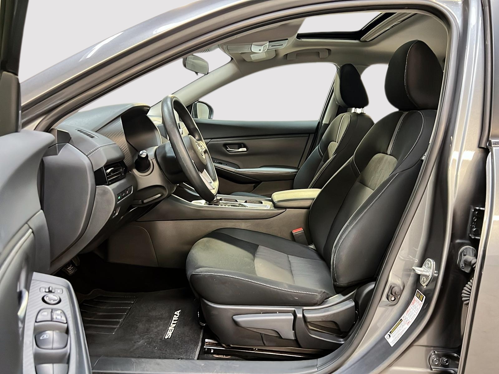 Nissan Sentra SV SPECIAL EDITION TOIT 2023 — photo 7