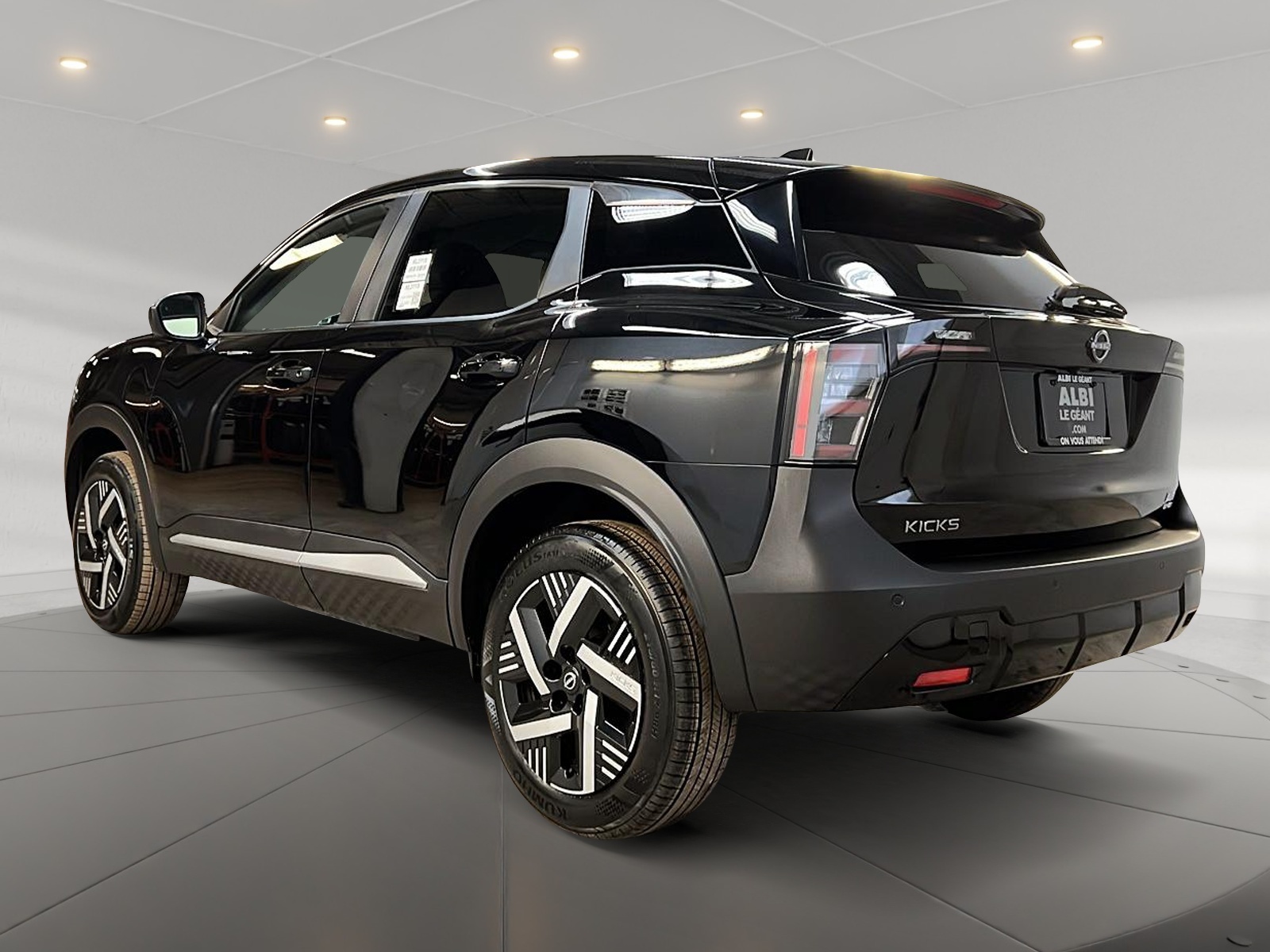 Nissan Kicks SV 2025 — photo 6