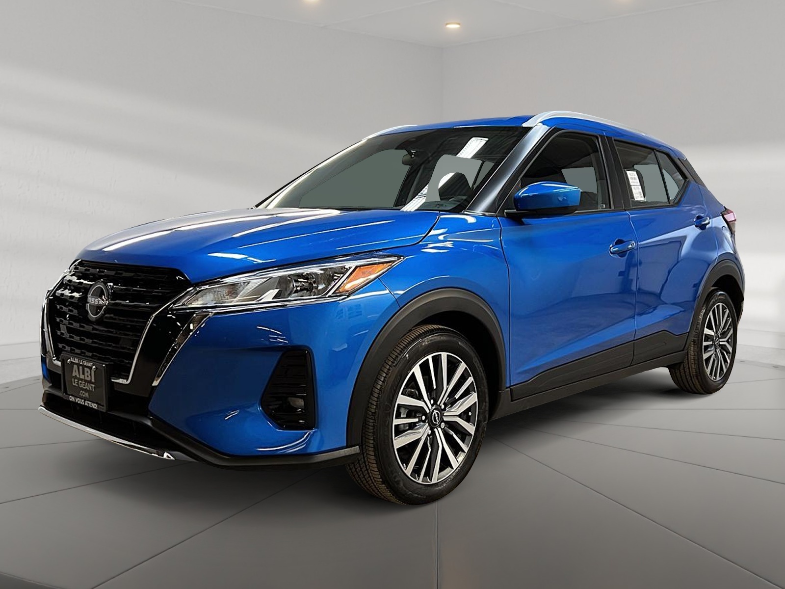 Nissan Kicks SV 2024