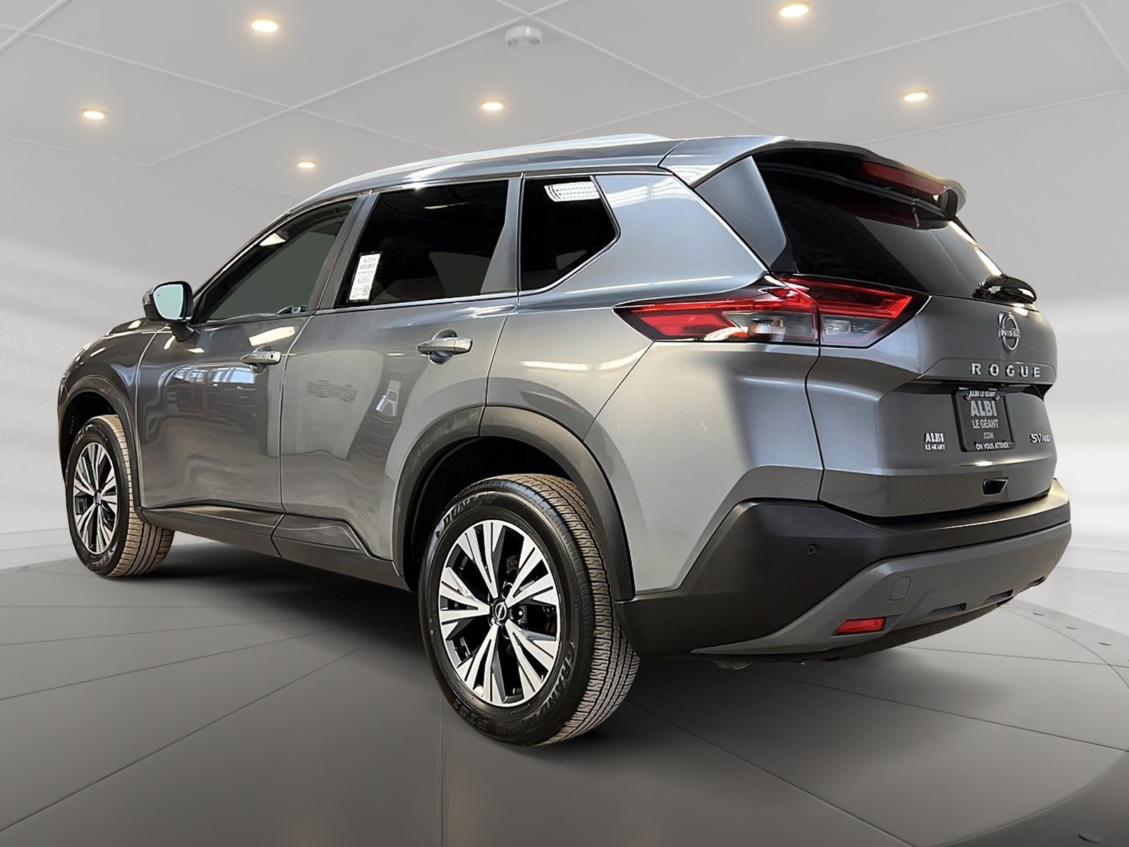 Nissan Rogue SV TOIT PANO 4RM 2023 — photo 6