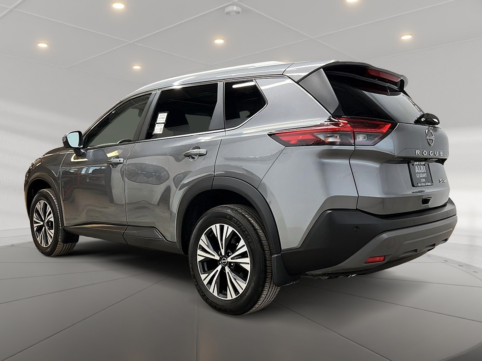 Nissan Rogue SV TOIT PANO 4RM 2023 — photo 6