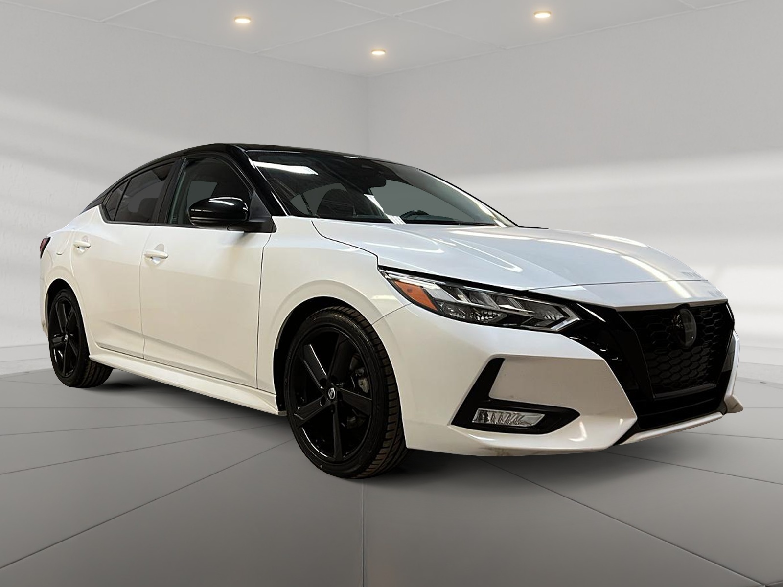 Nissan Sentra SR MIDNIGHT TOIT 2022 - image #3