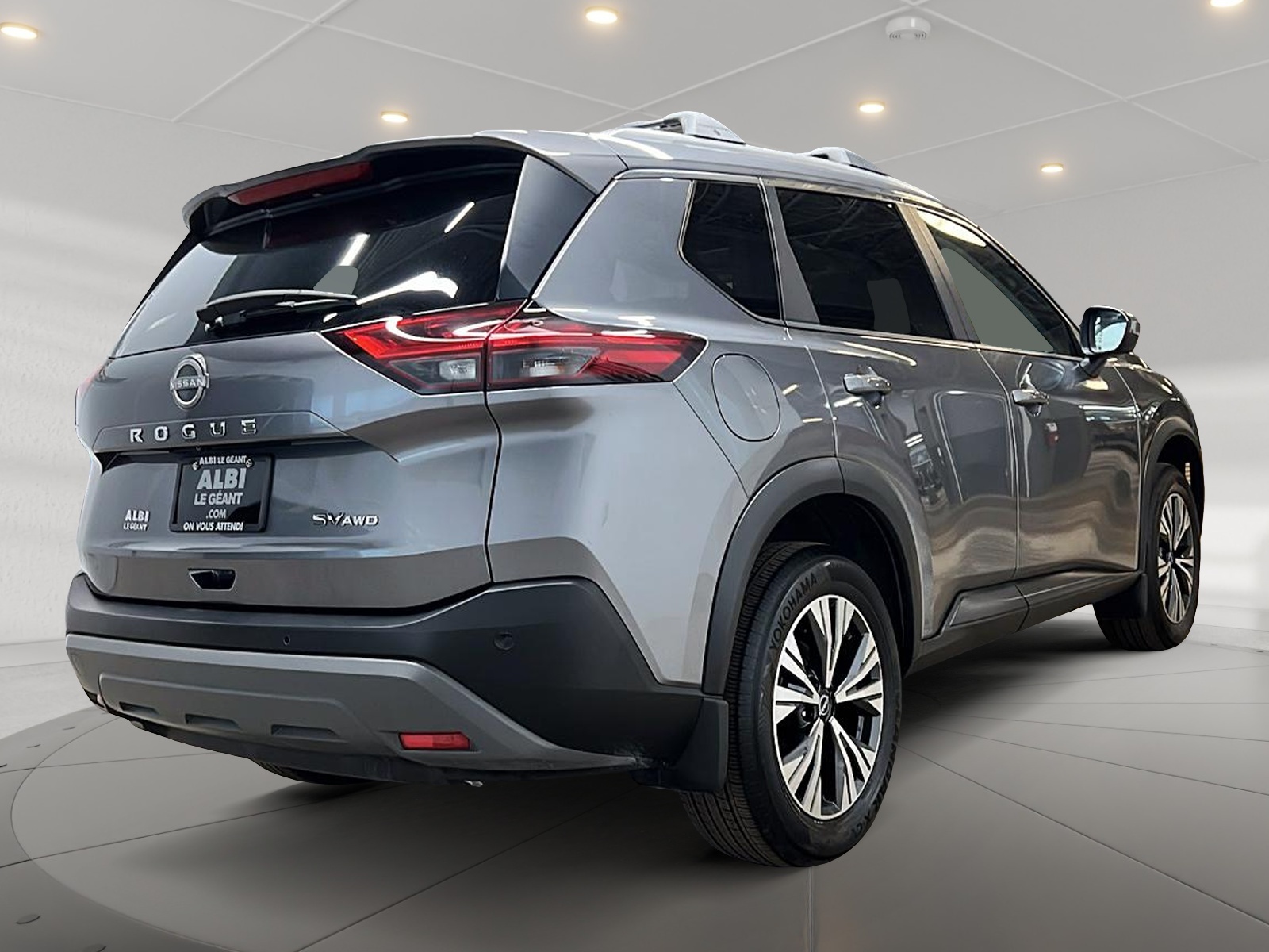 Nissan Rogue SV TOIT PANO 4RM 2023 — photo 4