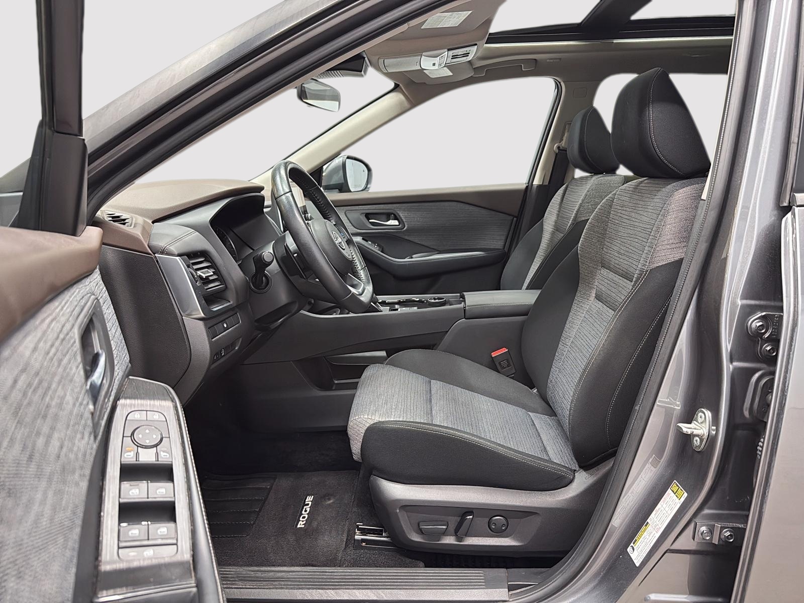 Nissan Rogue SV TOIT PANO 4RM 2023 — photo 7