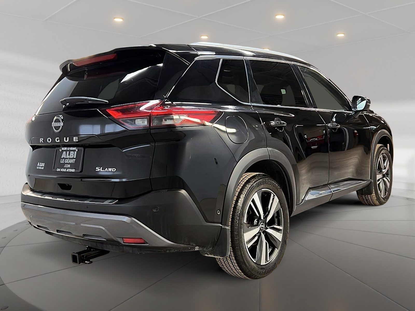 Nissan Rogue SL CUIR TOIT PANO NAV 4RM 2023 — photo 4