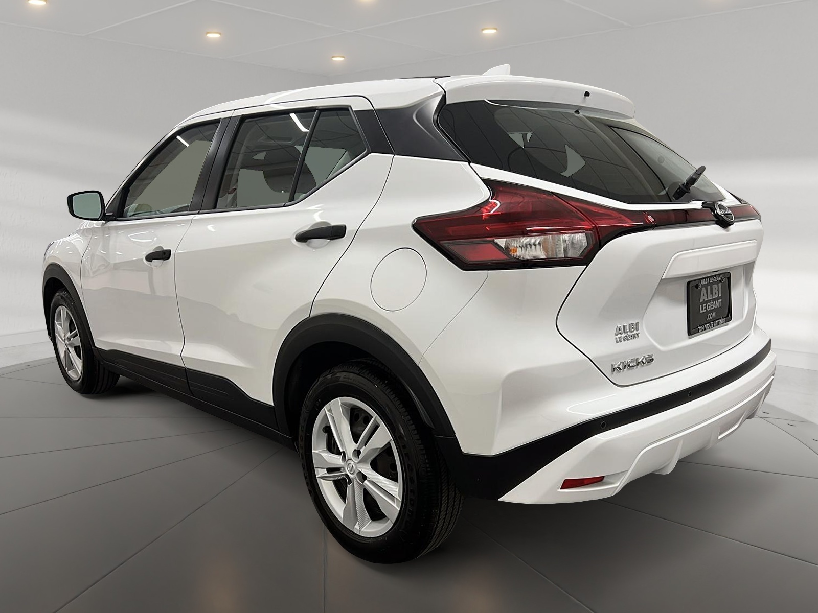 Nissan Kicks S 2024 — photo 6