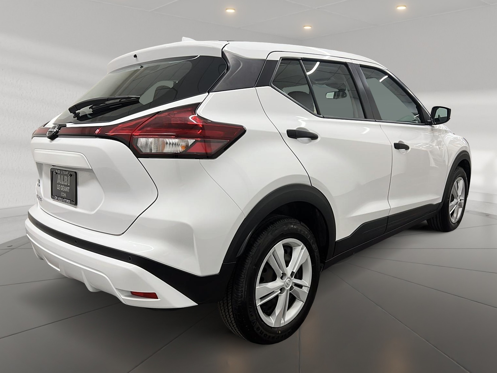Nissan Kicks S 2024 — photo 4