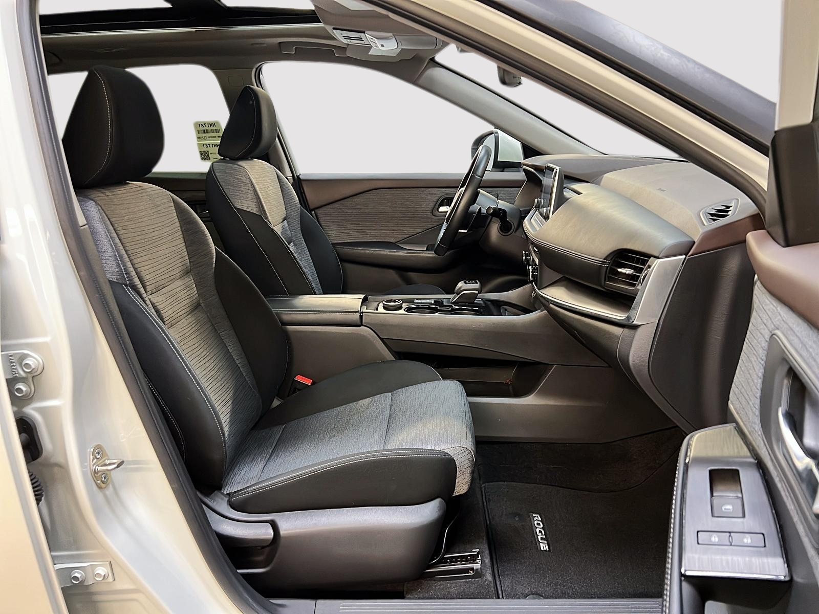 Nissan Rogue SV TOIT PANO 4RM 2023 — photo 8
